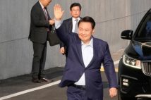 尹錫悦大統領罷免で動き出した韓国大統領選を左右する“不確定要素”　支持率リードの李在明候補が抱える“時限爆弾”の行方