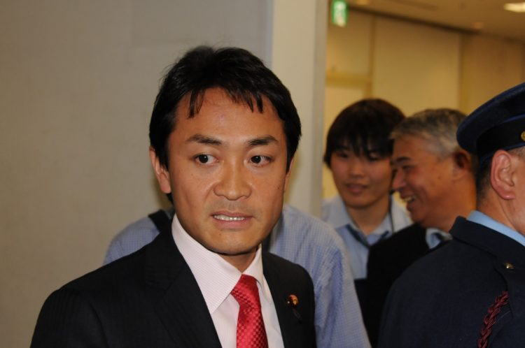 一年生議員ながら、玉木氏は事業仕分け終了後の囲み取材に応じていた(2010年10月撮影:小川裕夫)