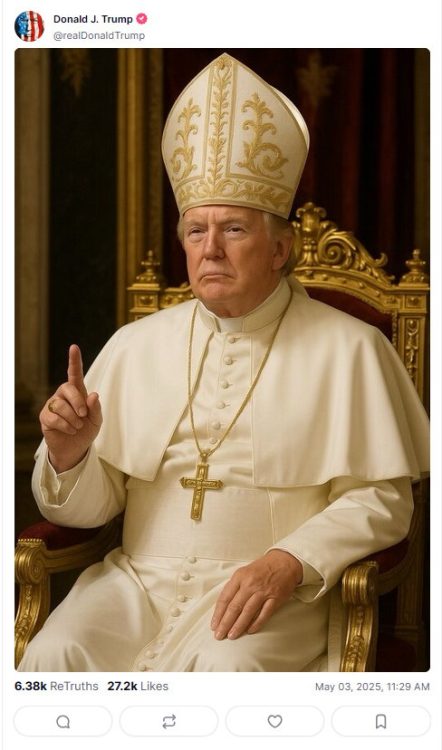 ドナルド・トランプ米大統領が自身のSNSアカウントに投稿したローマ教皇に扮（ふん）した画像［SNS「トゥルース・ソーシャル」から］（時事通信フォト）