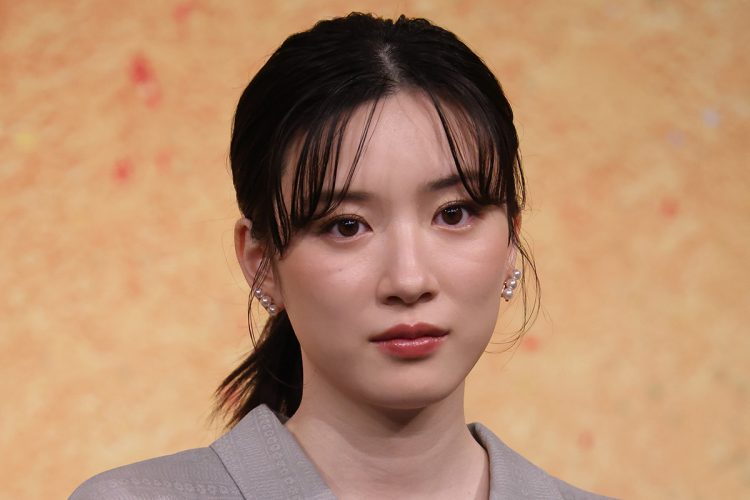 永野芽郁の不倫騒動の行方は…