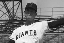 日本人メジャーリーガーの扉を開けた村上雅則氏(時事通信フォト)