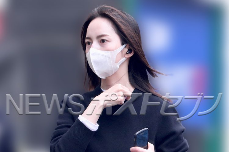 山本アナ