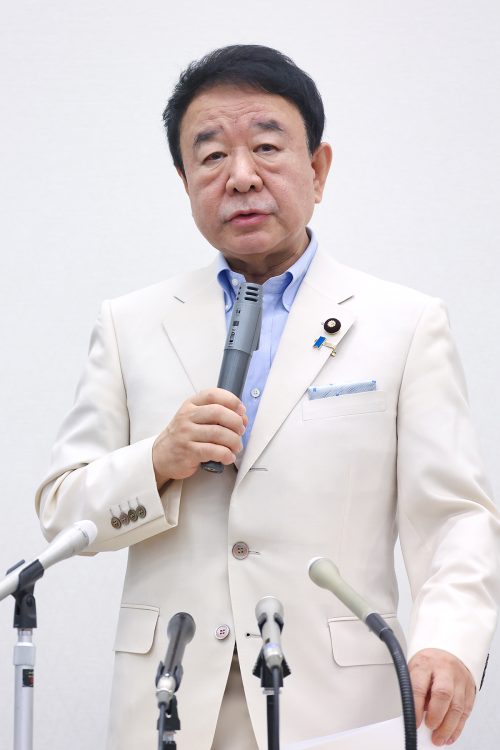 大阪府連の青山繁晴氏（時事通信フォト）