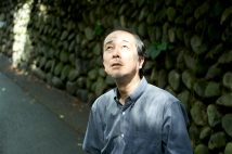 フィリピン人女性監督が描いた「日本人の孤独死」、主演はリリー・フランキー(©︎「Diamonds in the Sand」Film Partners)