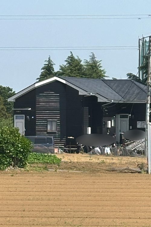 男は刃物を持って立てこもっていた