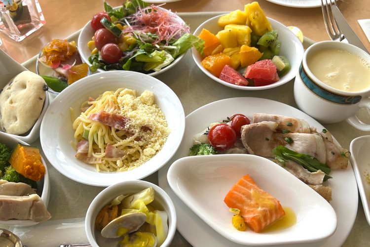 もともと食べるのが好きで、よく食べ放題やビュッフェに行っていたという