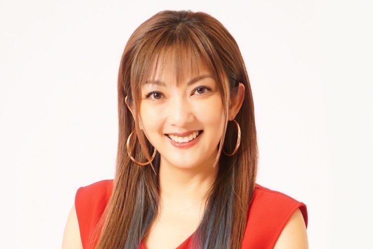 1990年代にグラビアデビューし、バラエティ番組でも活躍したタレント・山田まりや