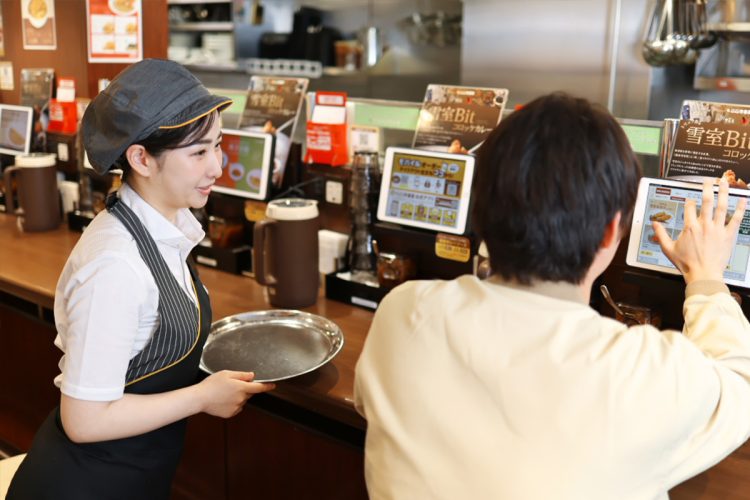 社長ながらも店舗でシフトをこなすこともある