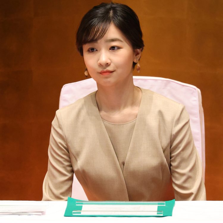 佳子さまは昨年、姉の眞子さんが結婚した年齢の30才を迎えられた（2025年、東京・千代田区。撮影／JMPA）