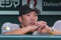 打順もポジションも固定できずにいる（阿部慎之助監督）