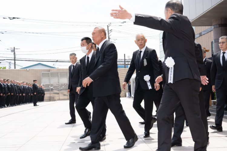 10分ほどで会場を後にする
