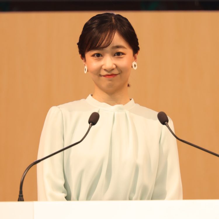 「全国都市緑化祭」の記念式典に出席された佳子さま（2025年5月21日、撮影／JMPA）