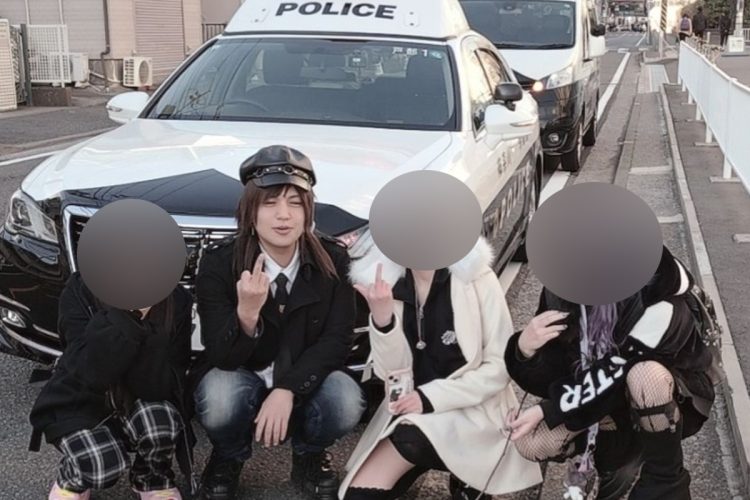 若い女性と接する機会が多い中で、犯行に及んだ容疑者(SNSより)