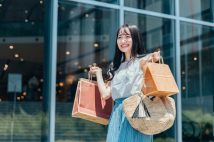 父娘で出かけただけのに「パパ活」を疑われた人たちの憤慨 年の差があったり、ばっちりメイクは誤解を受けやすい?娘には「パパじゃなくて“お父さん”と呼ぶように」と念押し