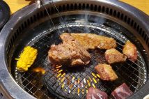 人はなぜ食べ放題に行くのか? 焼肉チェーンのなかで一人勝ち状態「焼肉きんぐ」絶好調の秘密