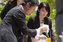 男性が女性にAEDを使用したら「不同意わいせつ」で訴えられるのか?弁護士が解説 「緊急でやむを得ない場合、罪に問われることはない」が「不必要な接触は避けましょう」