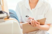 日常的に行っている業務がもしかしたら…?「知らなかった」では済まされない、無資格者による違反行為の数々 士師業の現場では意外と多い