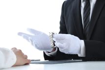 外需不安の中で追い風を受ける生活防衛関連として「リユース業界」の注目高まる 買取・販売が好調で企業業績は大幅成長