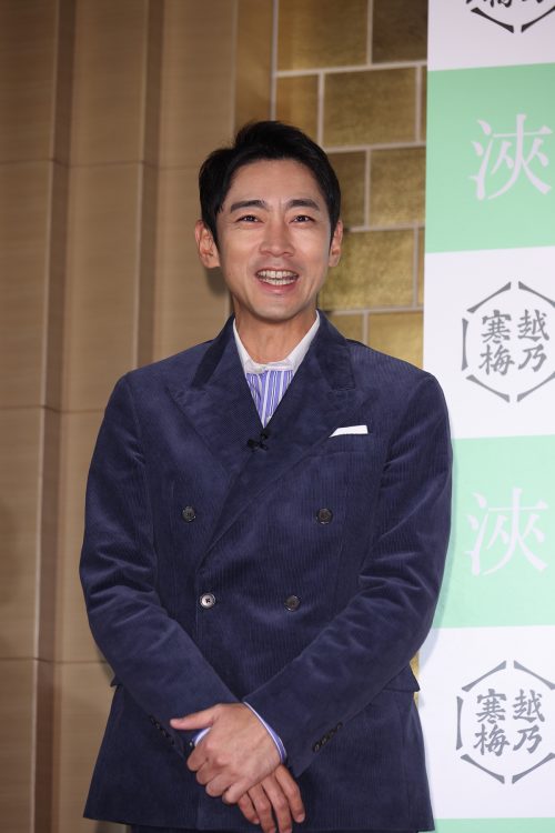 バラエティー番組でも活躍する兄の孝太郎