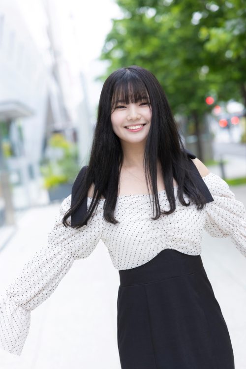 「変な話かもしれないですが、女の子ってグラビアよりAVのほうが見ていると思います」