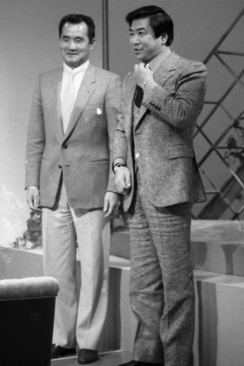 テレビ番組で共演した石原裕次郎さんと長嶋茂雄さん（1982年3月）