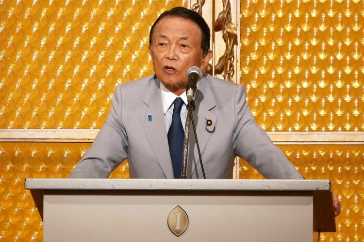麻生太郎氏（時事通信フォト）