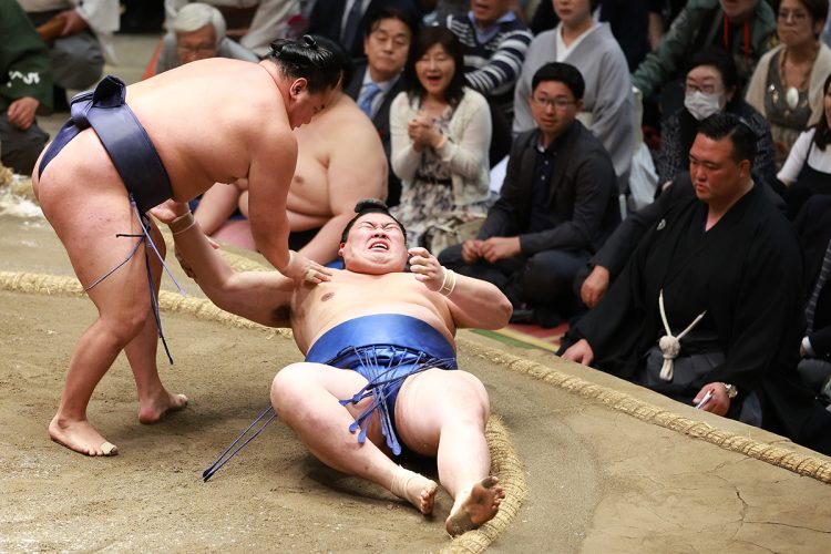 5月場所千秋楽で大の里が豊昇龍に敗れた一番