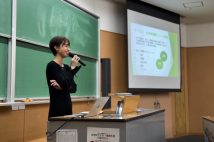 PTSDについて大学で講義も行っている渡邊渚さん（本人提供）