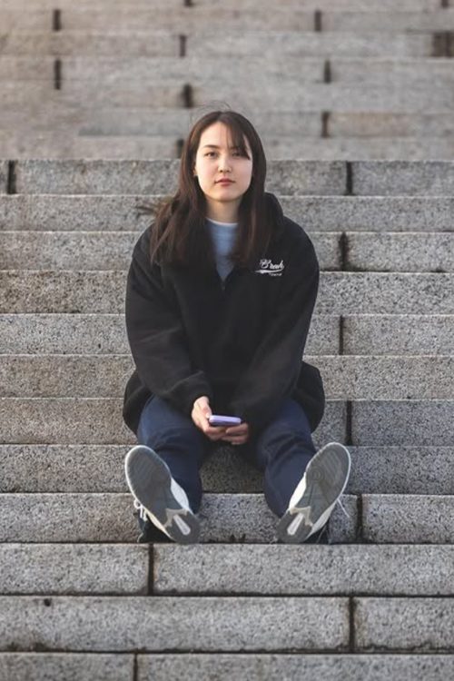 真一さんが手がけるアパレルブランド「BRAH▼」では、妹の真美子さんが着用モデルも務めたことも(インスタグラムより)
