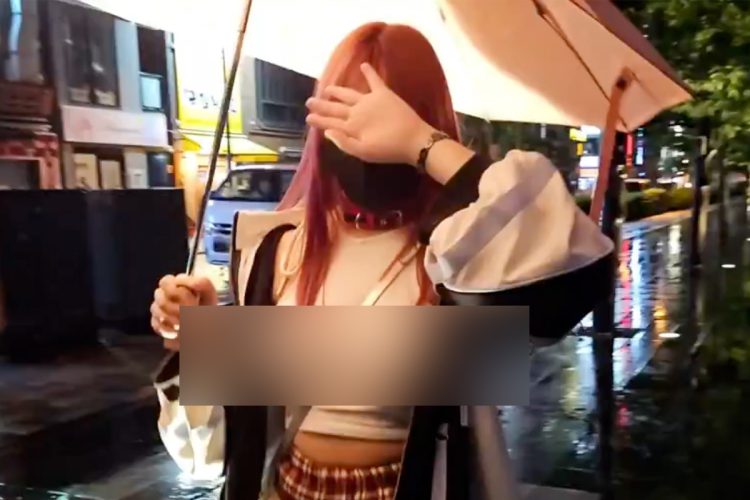 女性のXには有料サイトへのリンクが掲載