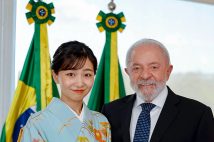 ブラジル公式訪問中の佳子さま(時事通信フォト)