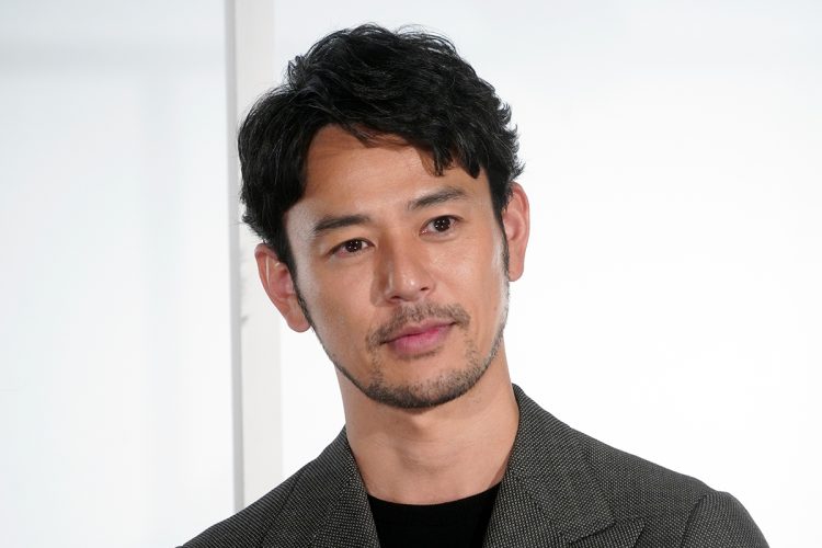 新キャストとして登場して存在感を放つ妻夫木聡（時事通信フォト）