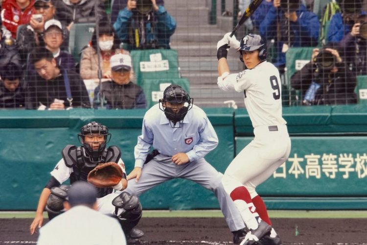 2013年大阪桐蔭の春夏甲子園出場に主力として貢献した福森大翔（本人提供）