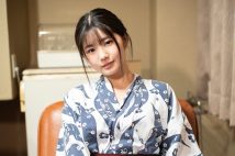 6月3日にセクシー女優としてデビューすることをSNSで発表した純白彩永