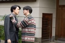 吉沢亮演じる喜久雄と横浜流星演じる俊介が剣幕な表情で向かい合うシーンも…（インスタグラムより）