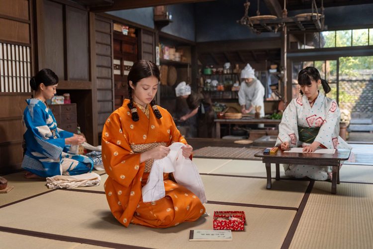 (C)NHK連続テレビ小説「あんぱん」NHK総合 毎週月~土曜 午前8時~8時15分ほかにて放送中