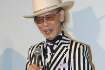 50歳で「アンパンマン」を描き始めたやなせたかし氏(時事通信フォト)