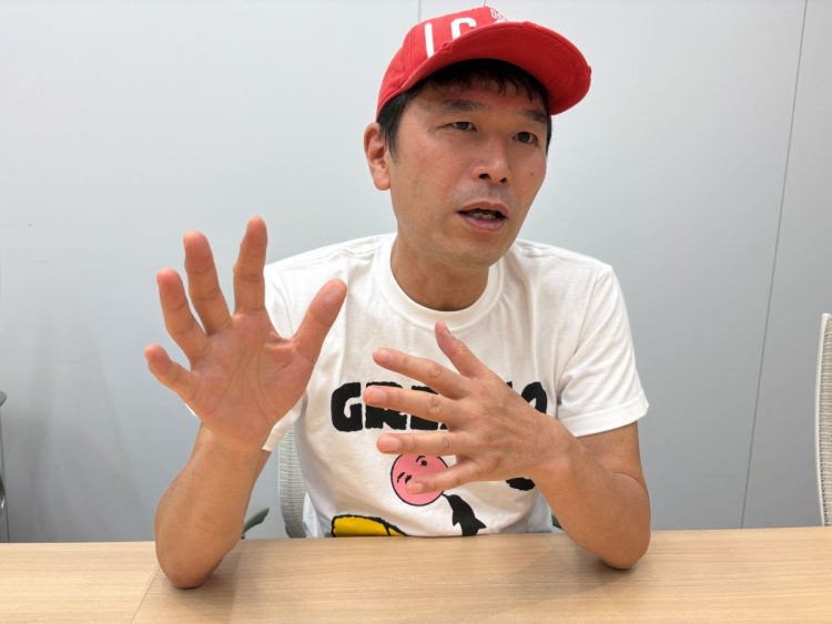 『凡夫　寺島知裕。「BUBKA」を作った男』（清談社Publico）を執筆した作家・樋口毅宏氏