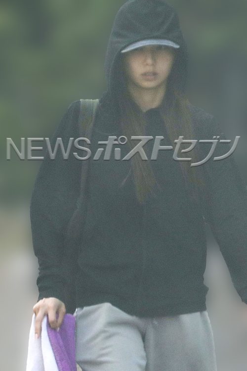 中間とは同棲状態にあるようだ