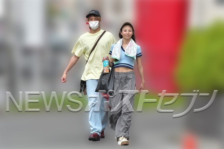 スタイル抜群の“ジャンボリお姉さん”