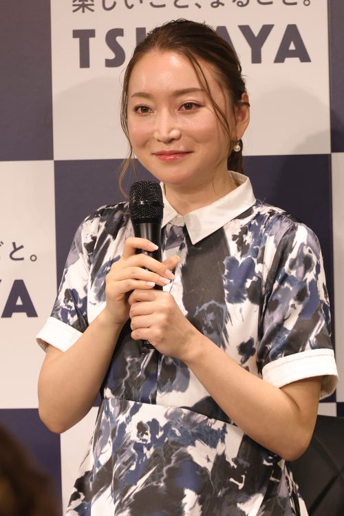 加藤綾菜