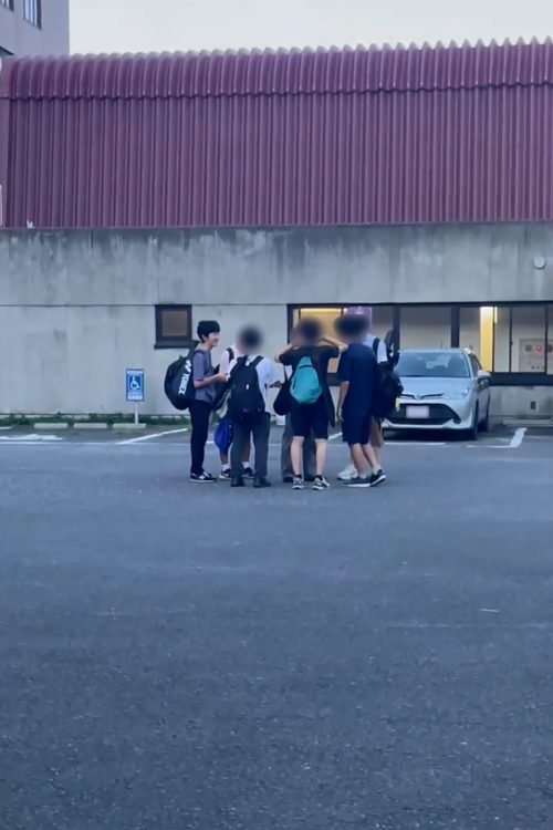 キャンパスライフにもだいぶ慣れたよう(学生提供)