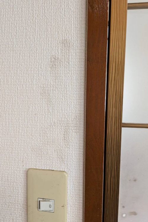 被告が侵入した形跡