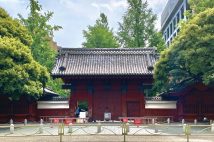 東京大学（赤門）