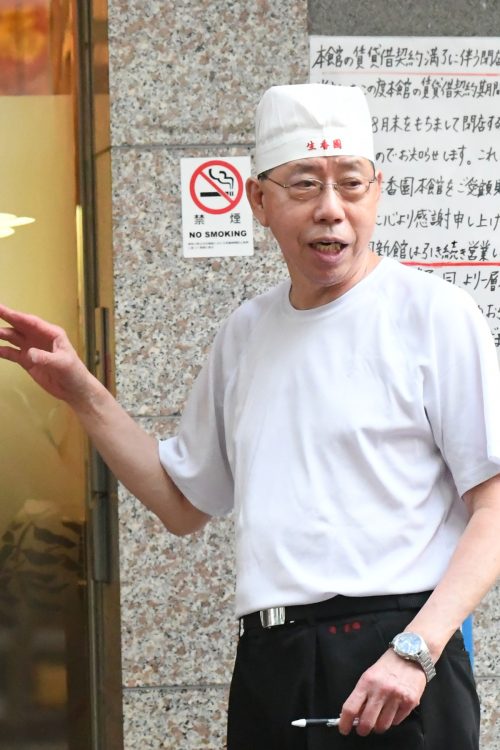 現在74歳の周富輝氏