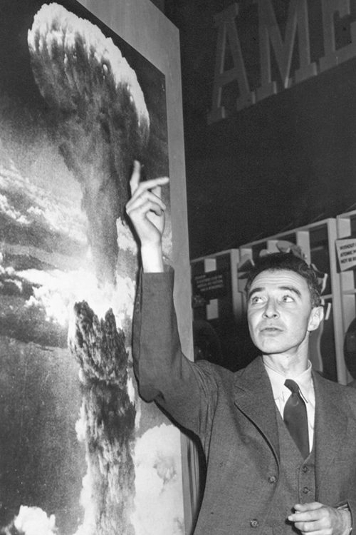 「原爆の父」として知られる理論物理学者ロバート・オッペンハイマー(dpa/時事通信フォト)
