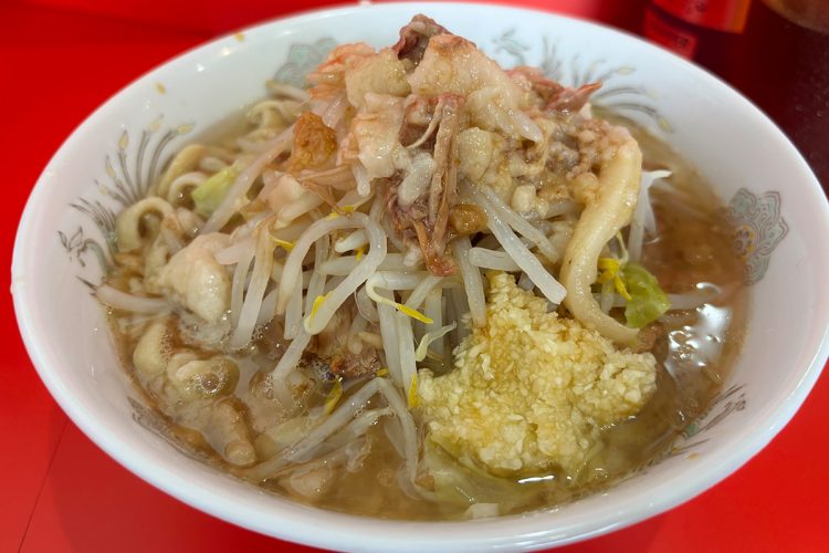 新チトセさんが「ラーメン二郎」に出会ったのは5年以上前だ