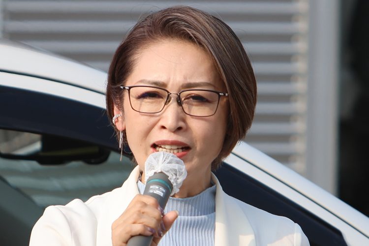 三原じゅん子氏に浮上した暴力団関係者との交遊疑惑（写真／共同通信社）