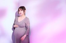 もうすぐ双子のママになる。Numero.jpより。
Photos:Mika Ninagawa