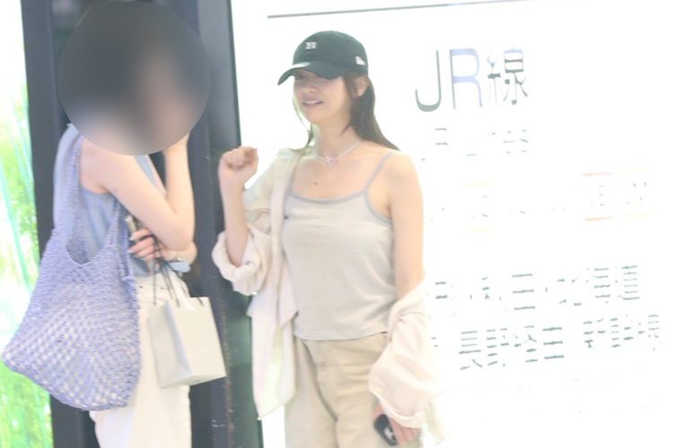 森の美ボディ。暑いから仕方ない